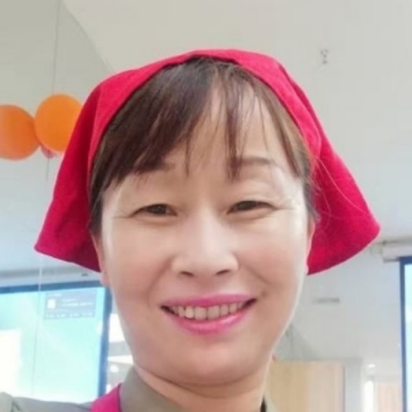 学姐方稳重的照片