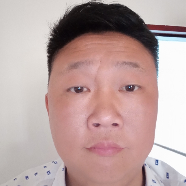 君临天下许宏鑫的照片