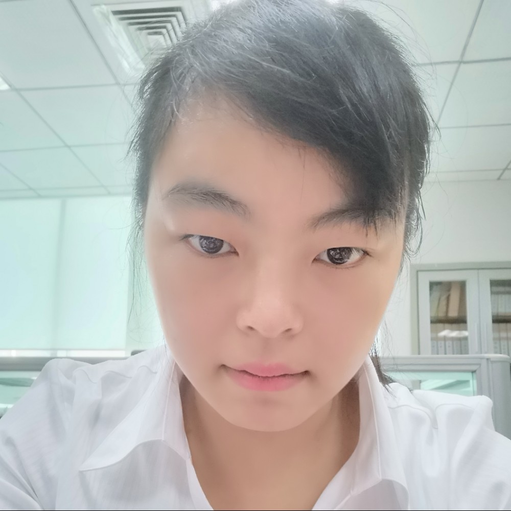 期待等待风中的照片