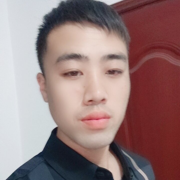 魏洪涛的照片