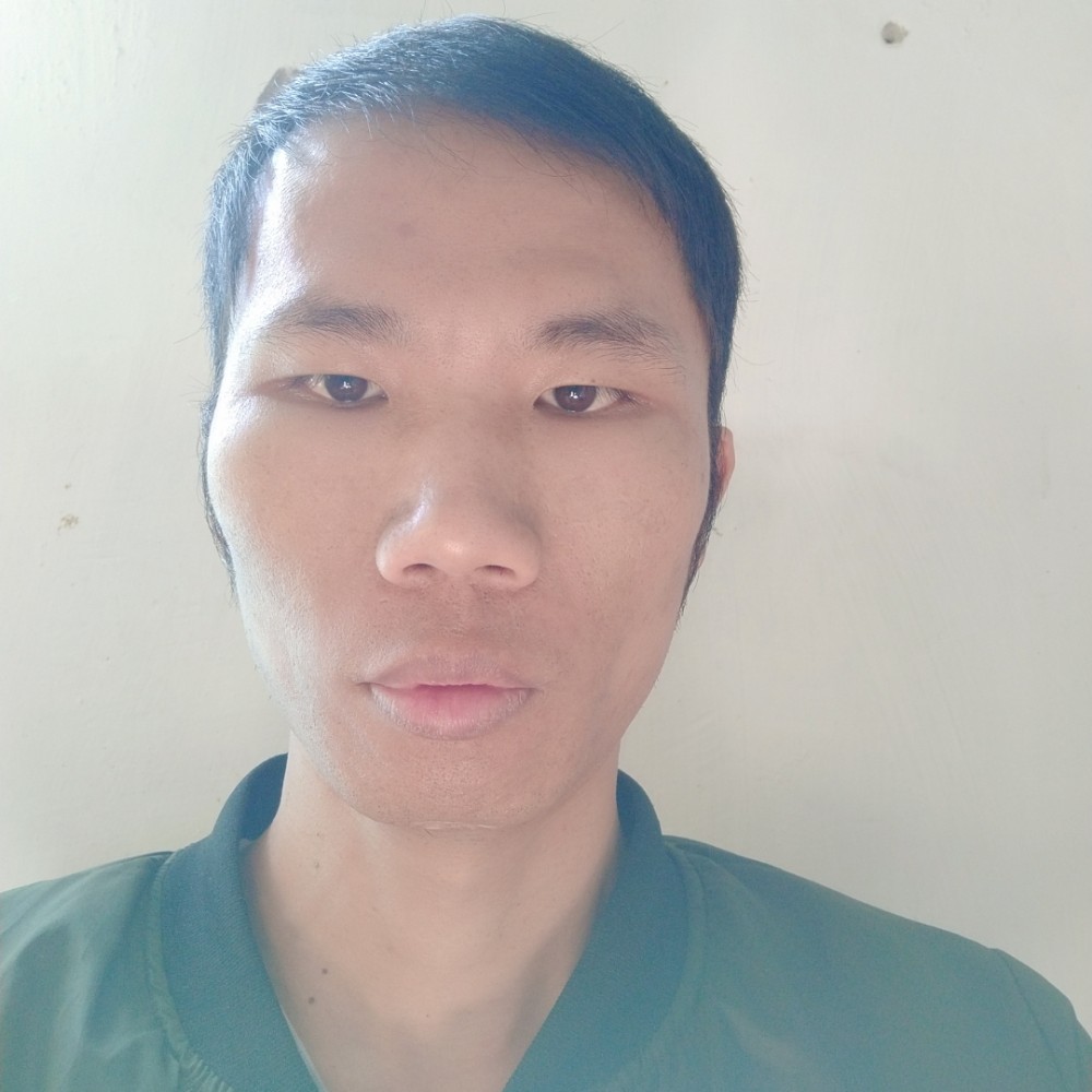鸡笑稳重的照片