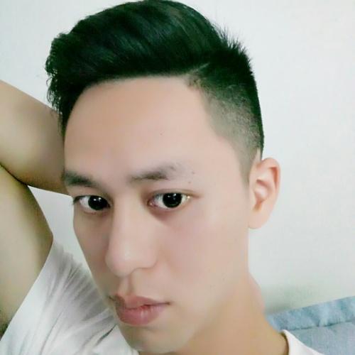 幸福转身的照片