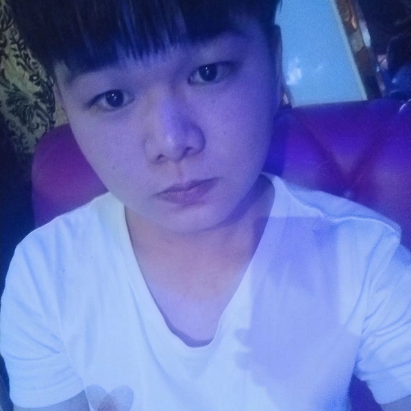 忧伤的白子画的照片