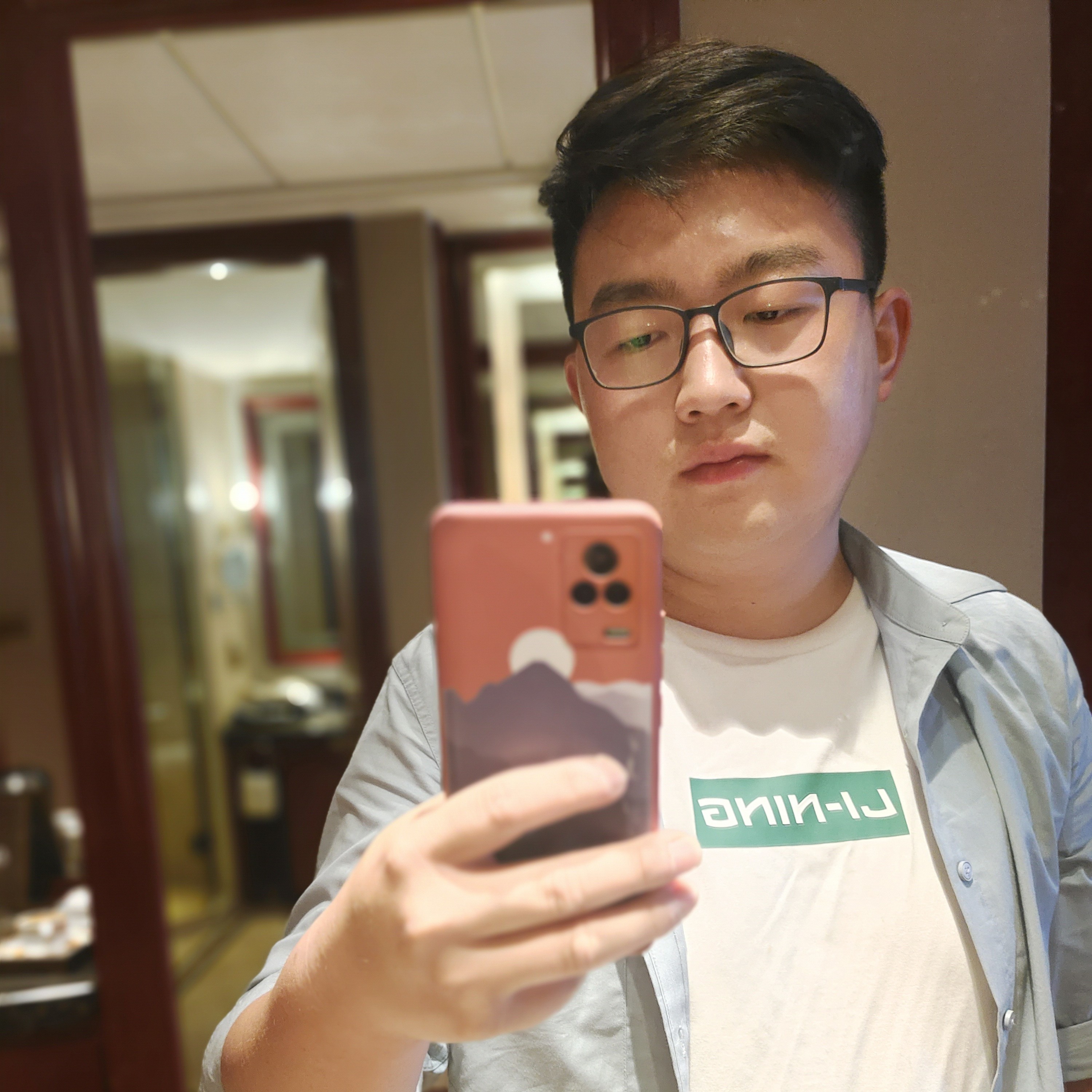 还单身凝眸旧颜的照片