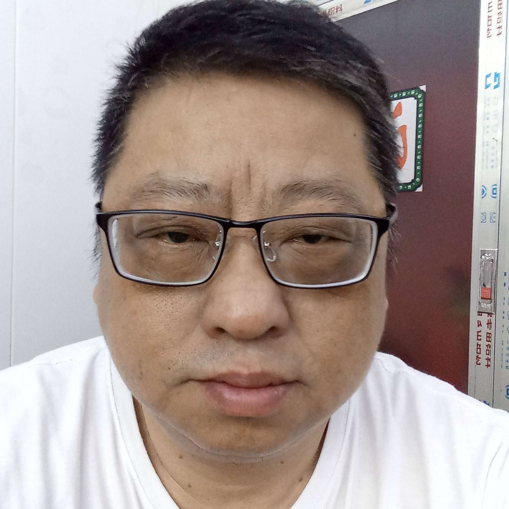 帆布鞋闻淡定的照片