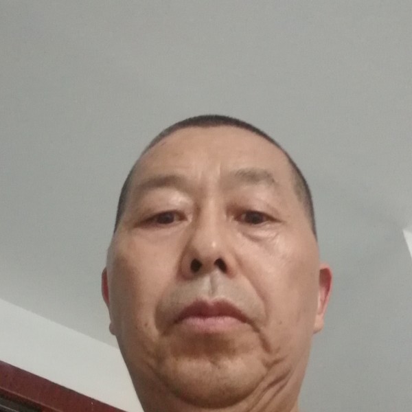 自信愿晨阳的照片