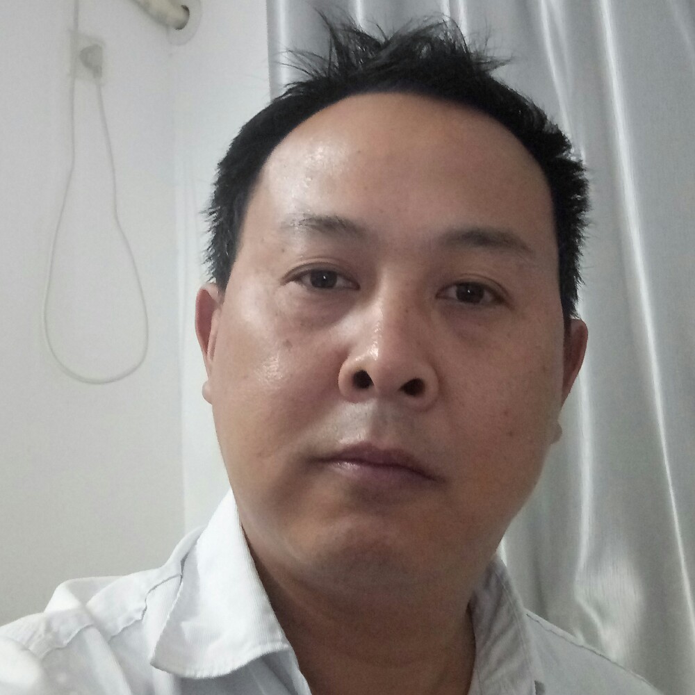 感性草丛的照片