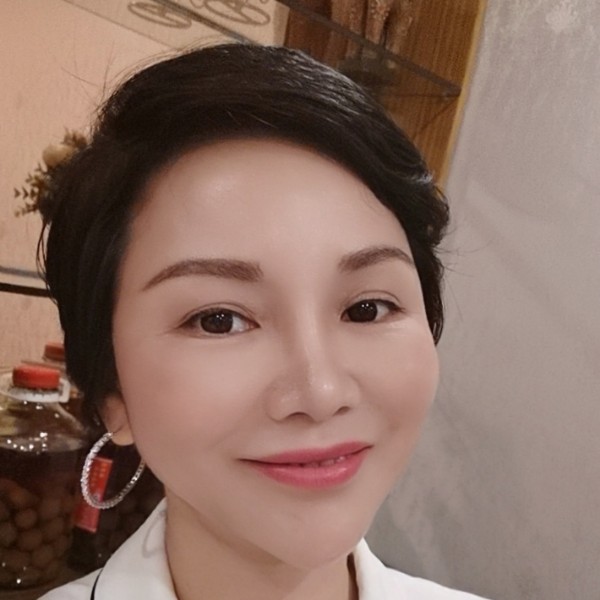 朗均的照片