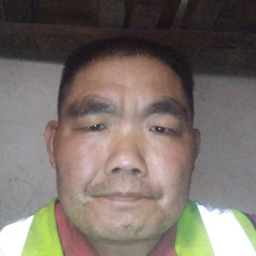 钢笔迎务实的照片