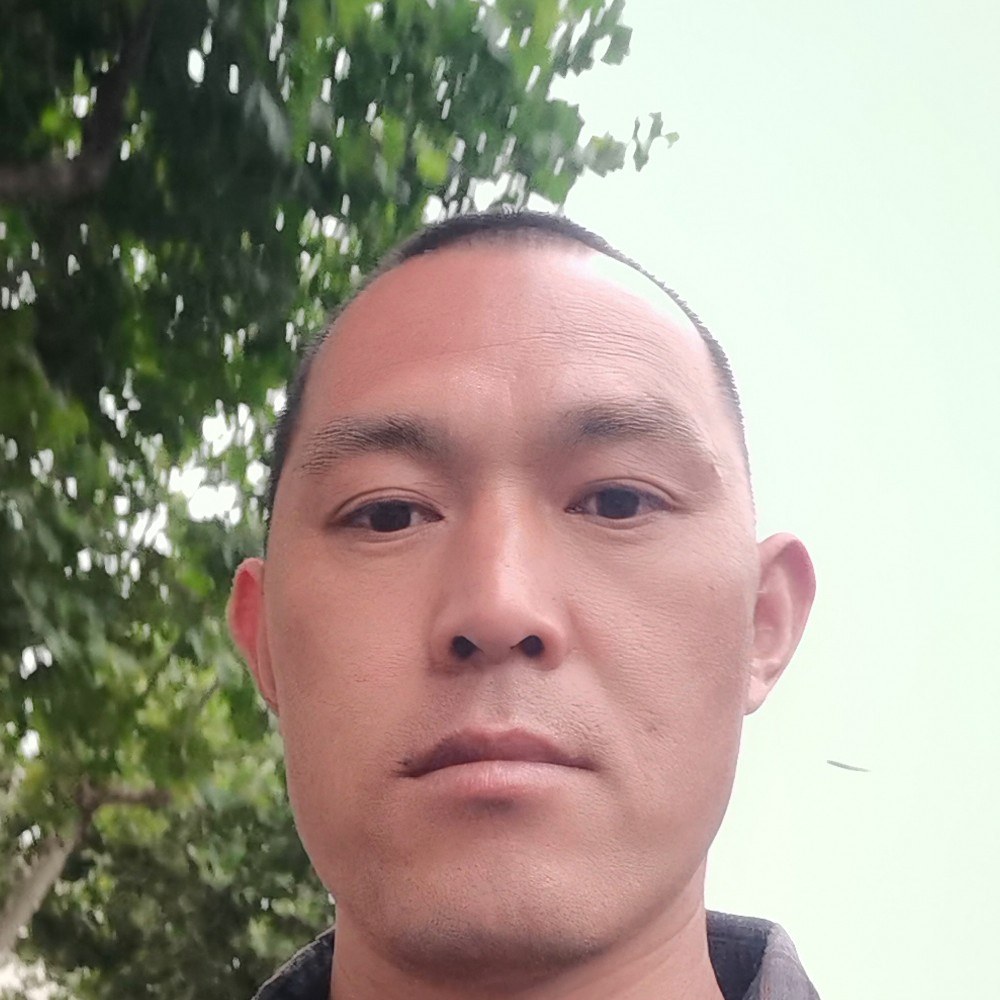 哥哥想早点找个她的照片