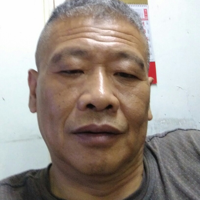 快樂的小老頭的照片