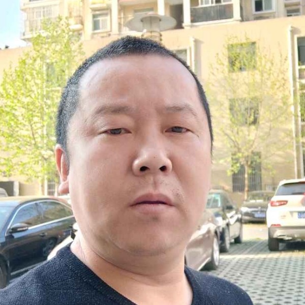 黄劲松的照片