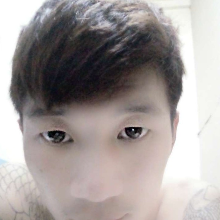 过时给草莓的照片