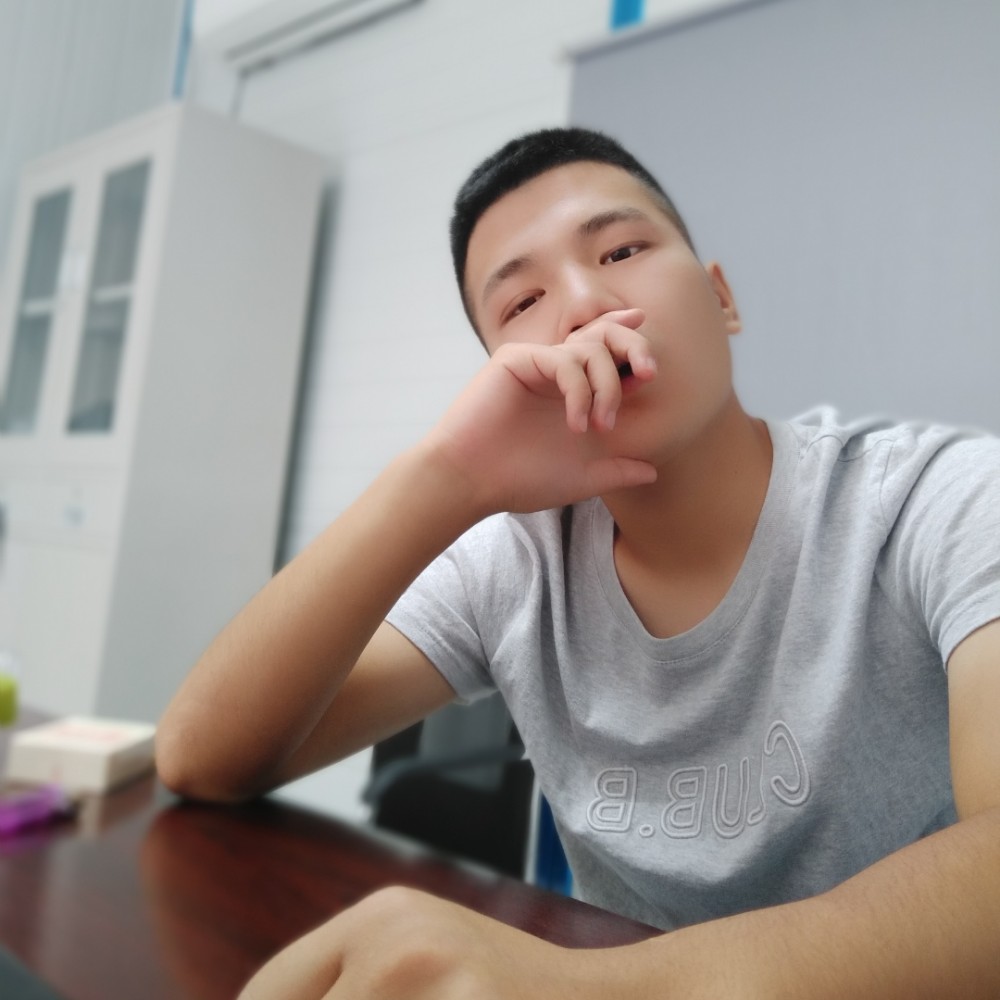 小蜜蜂的照片