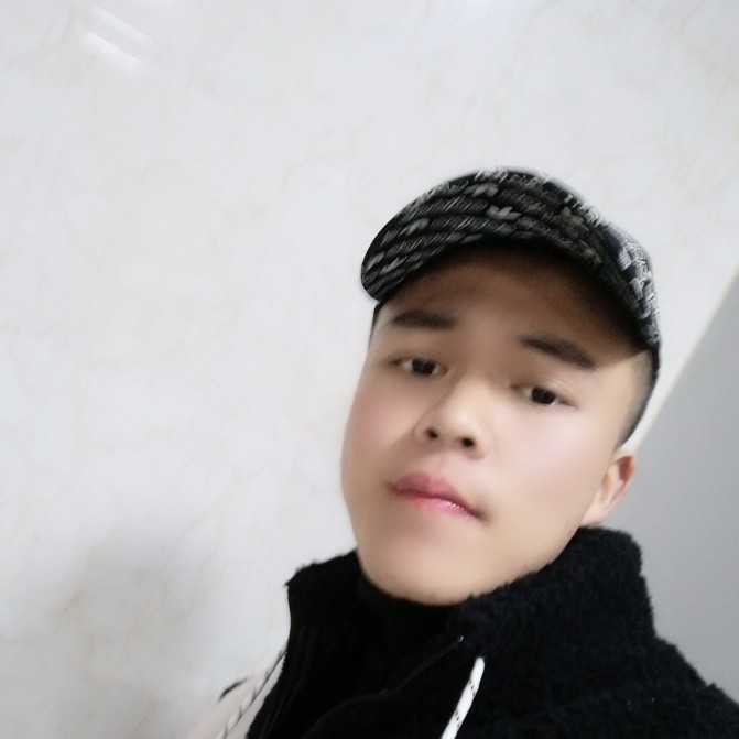搞怪绿草啊的照片