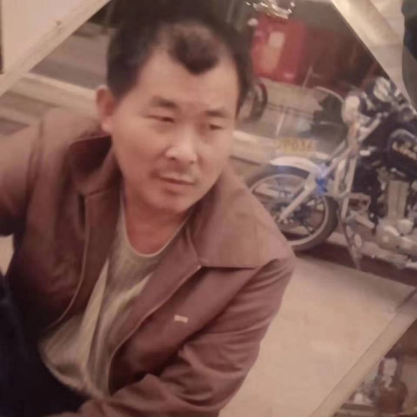 你好，美女。的照片