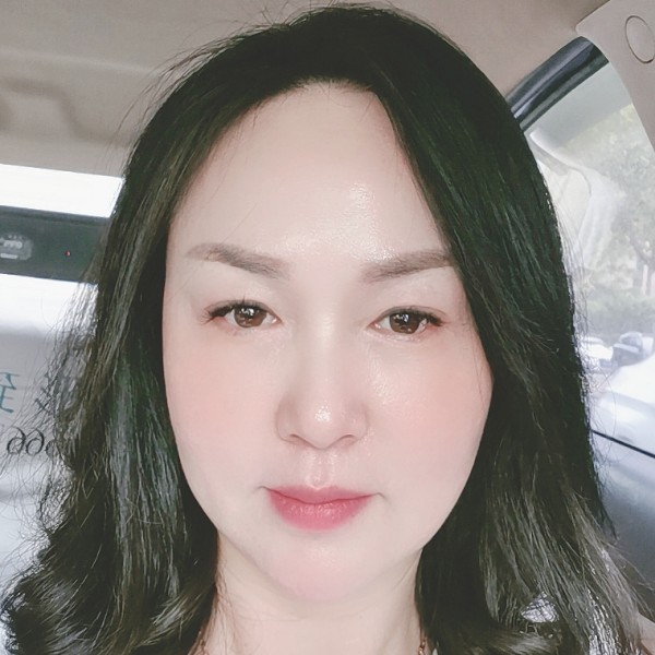 如梦的漠然的照片