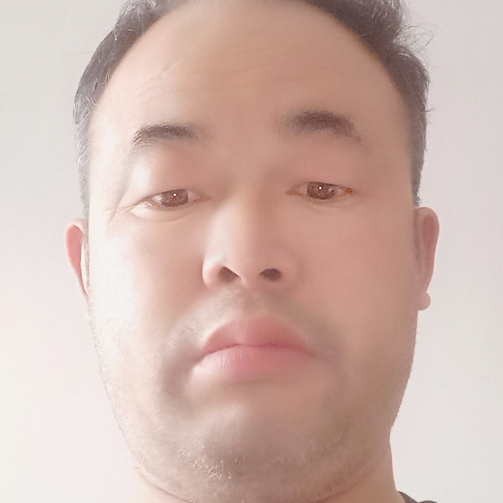 丁灿辉的照片