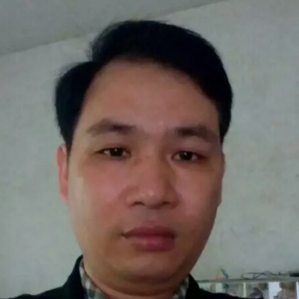 愉快与服饰的照片