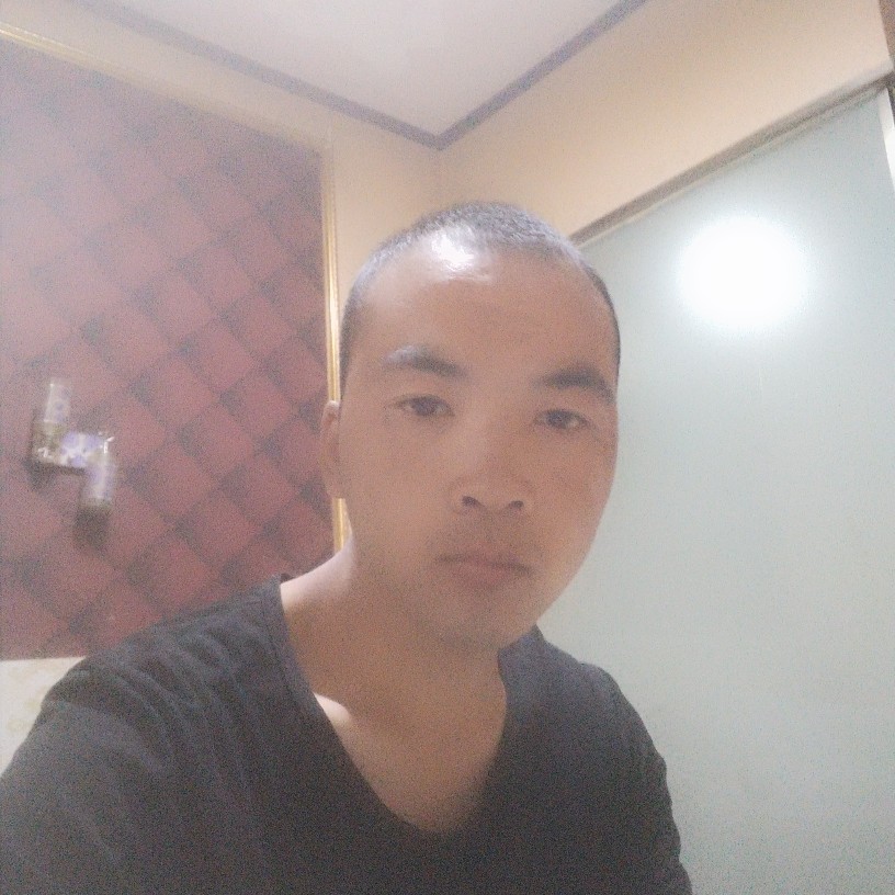 惜眼前人的照片