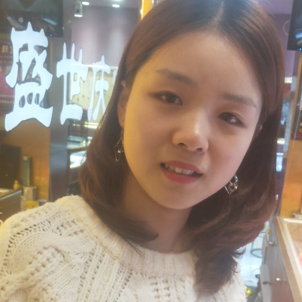 杨瑶的照片