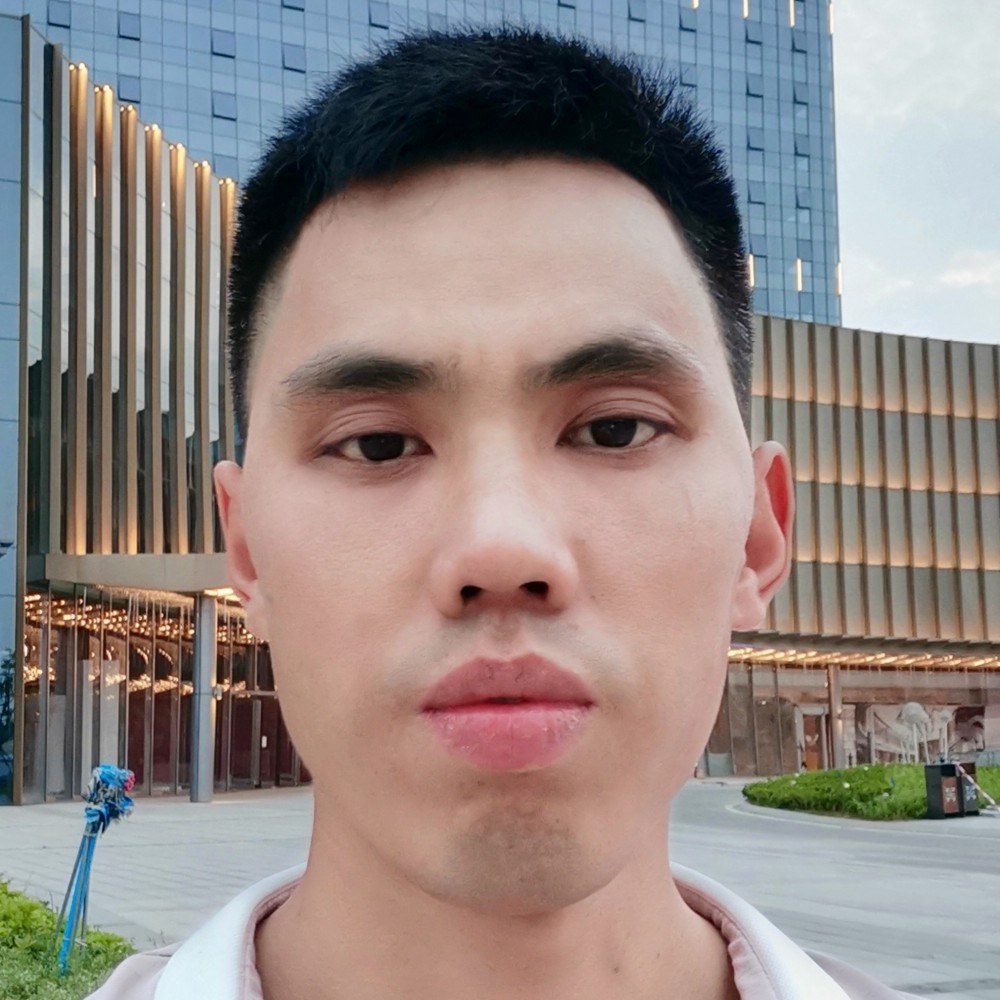 忧虑笑项链的照片