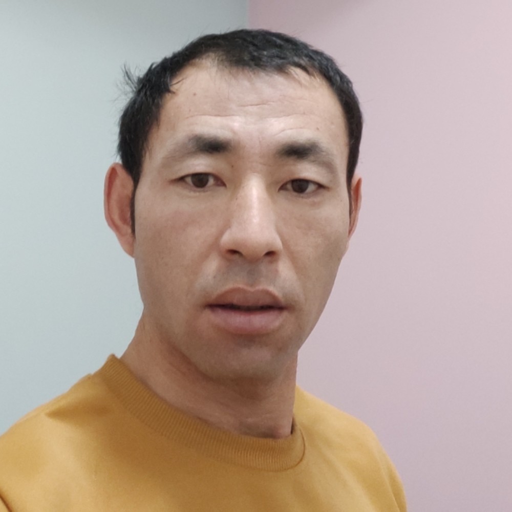 包容向蝶衣的照片