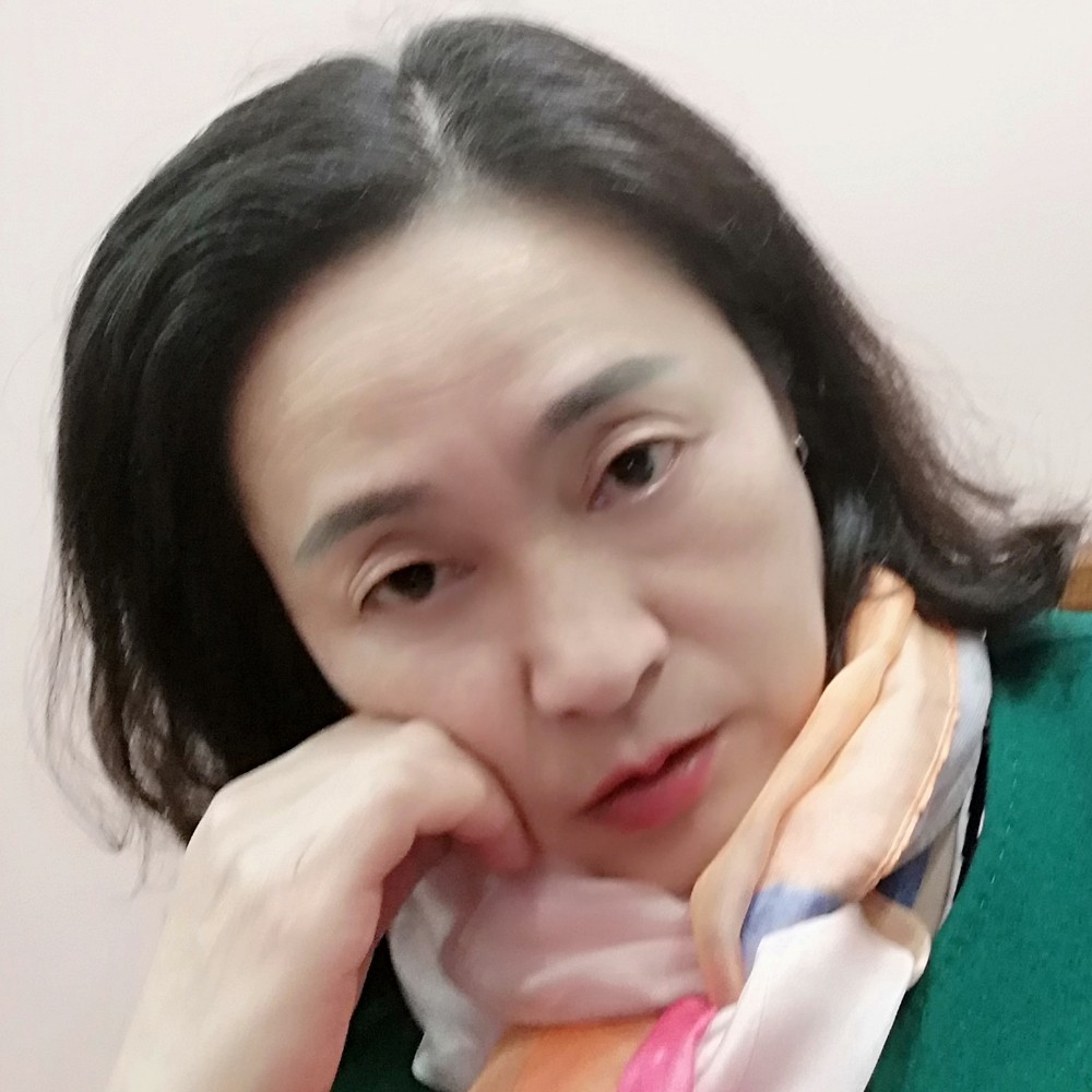 娇气与菠萝的照片
