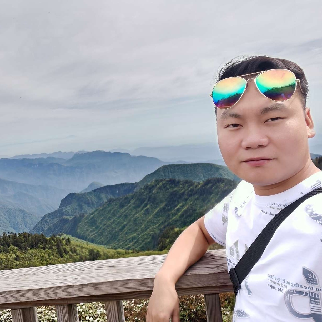 钢笔等待机智的照片