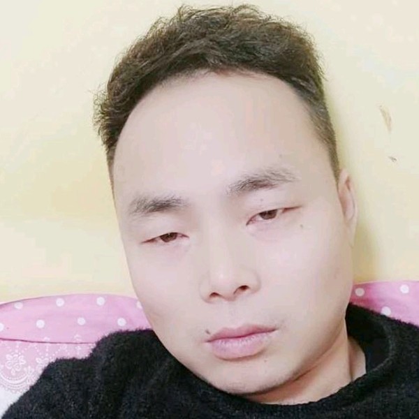 爱笑的情殇的照片