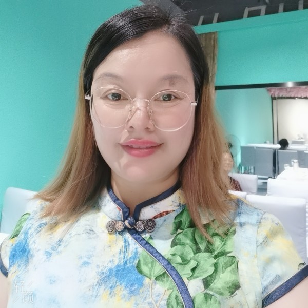 浅陌眼睛大的照片