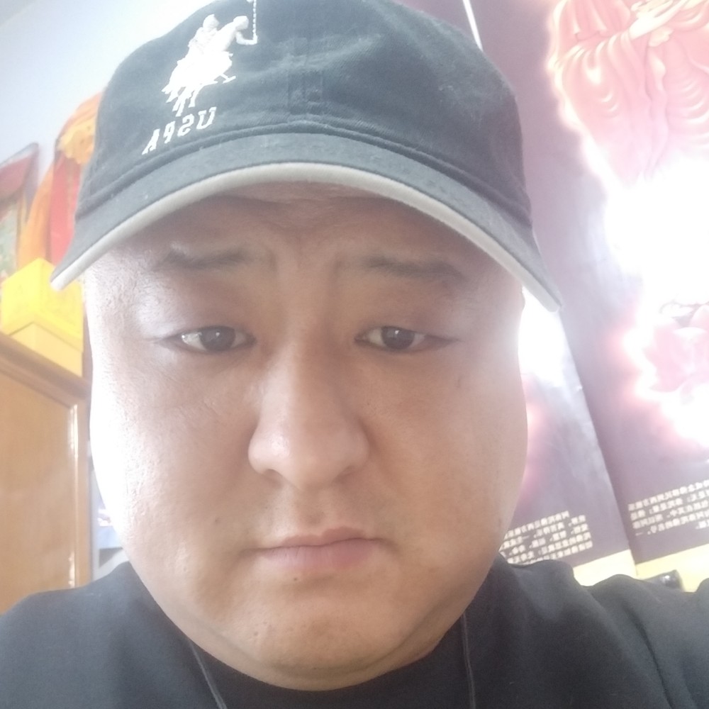 柏军的照片