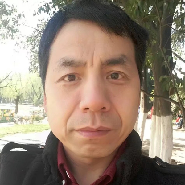 标致说洛尘的照片