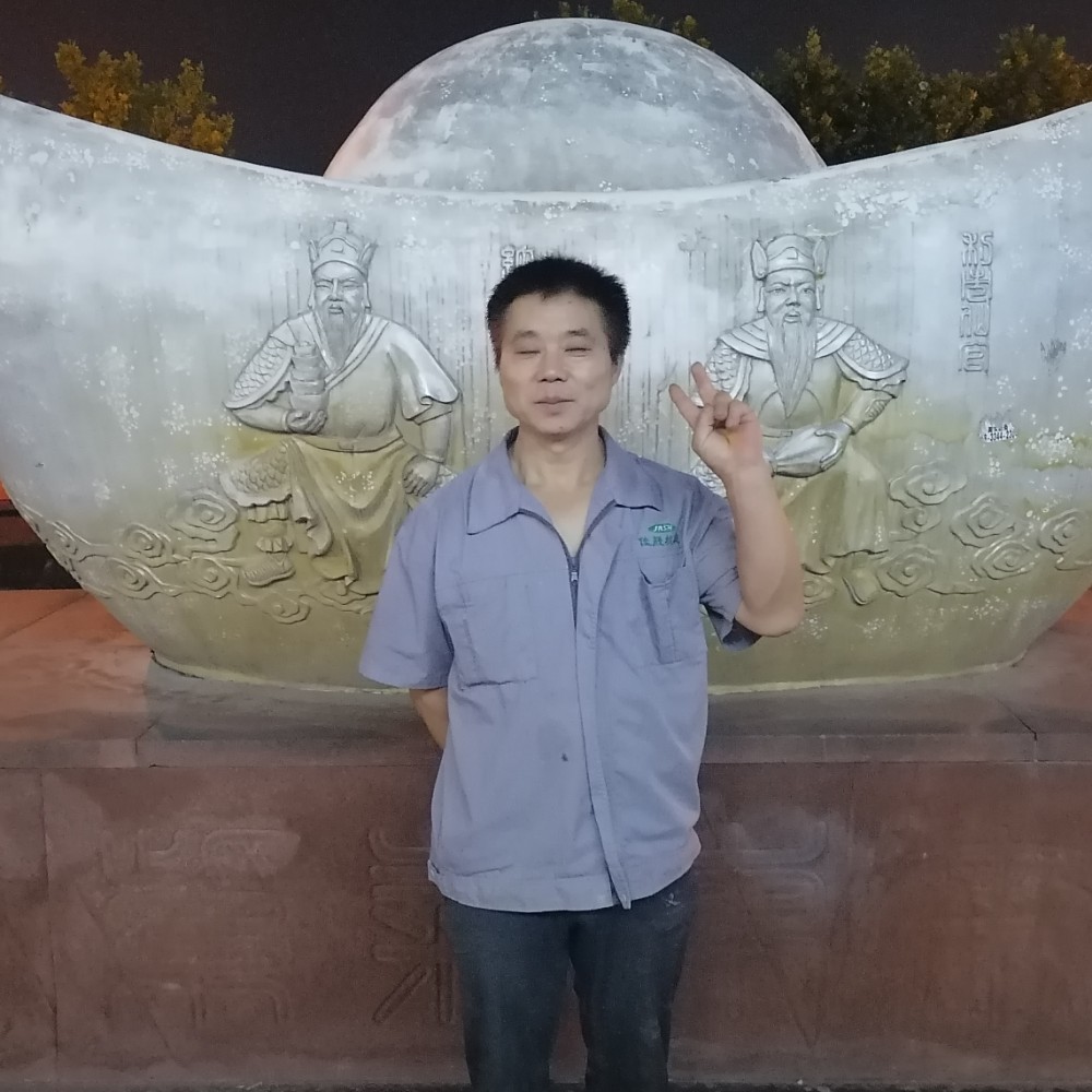 陌颜给大胆的照片