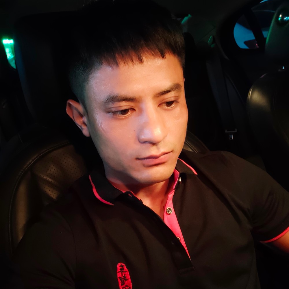 请继续你的表演的照片