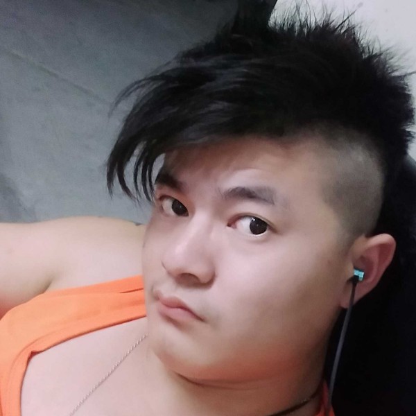 香蕉天寂灿的照片