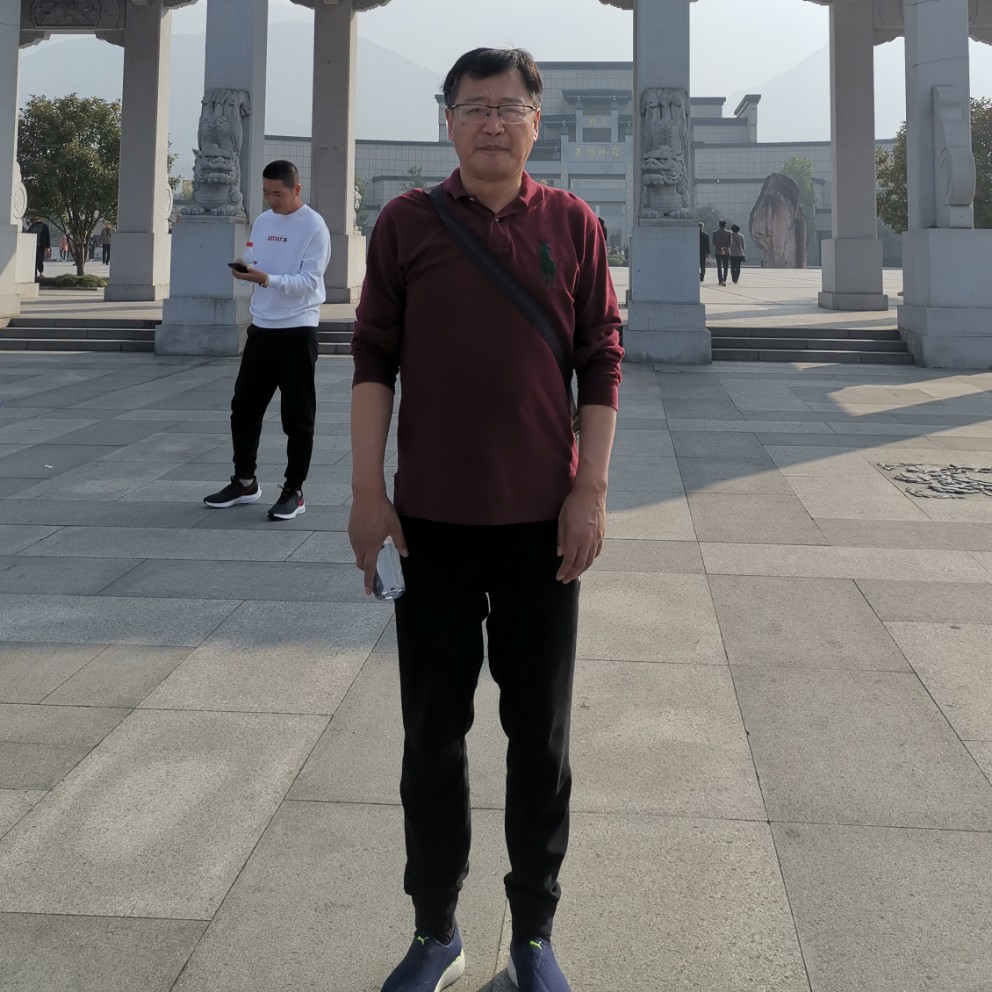 刘泰格的照片