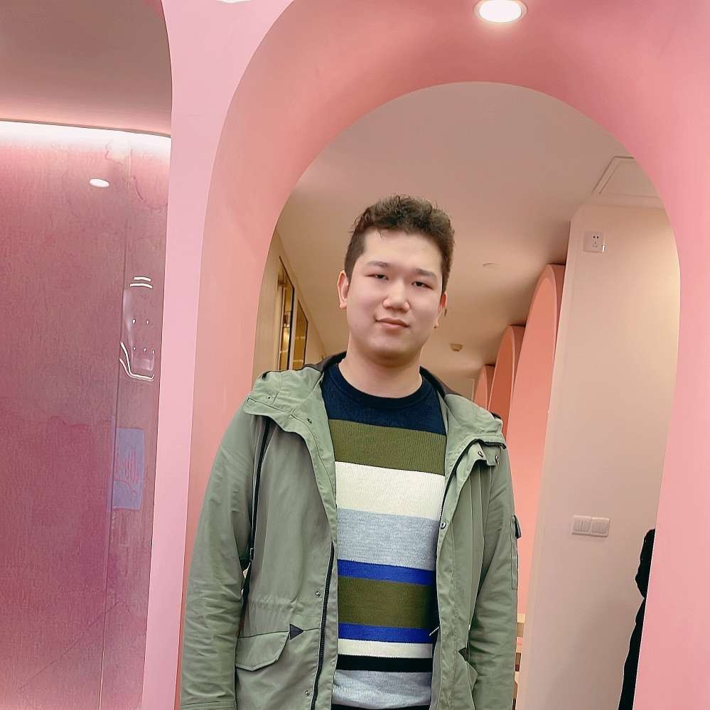 枯木变成树1的照片