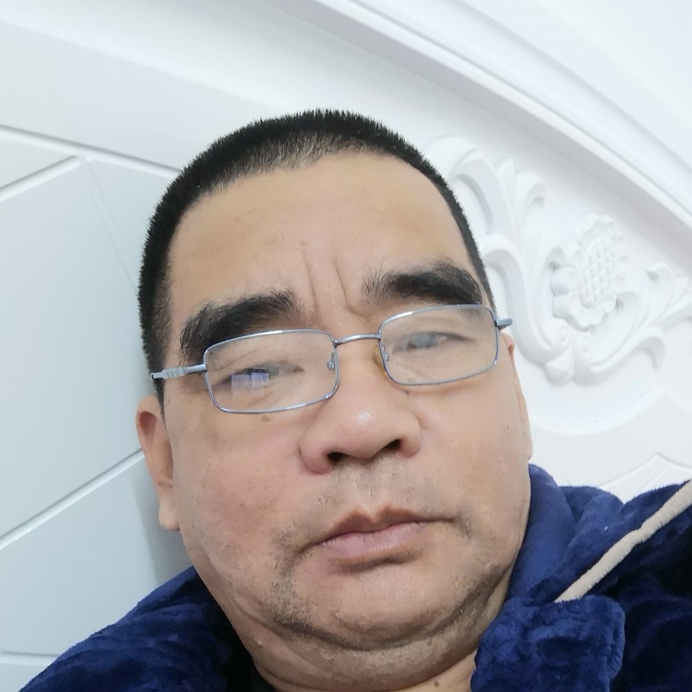 林天虹的照片