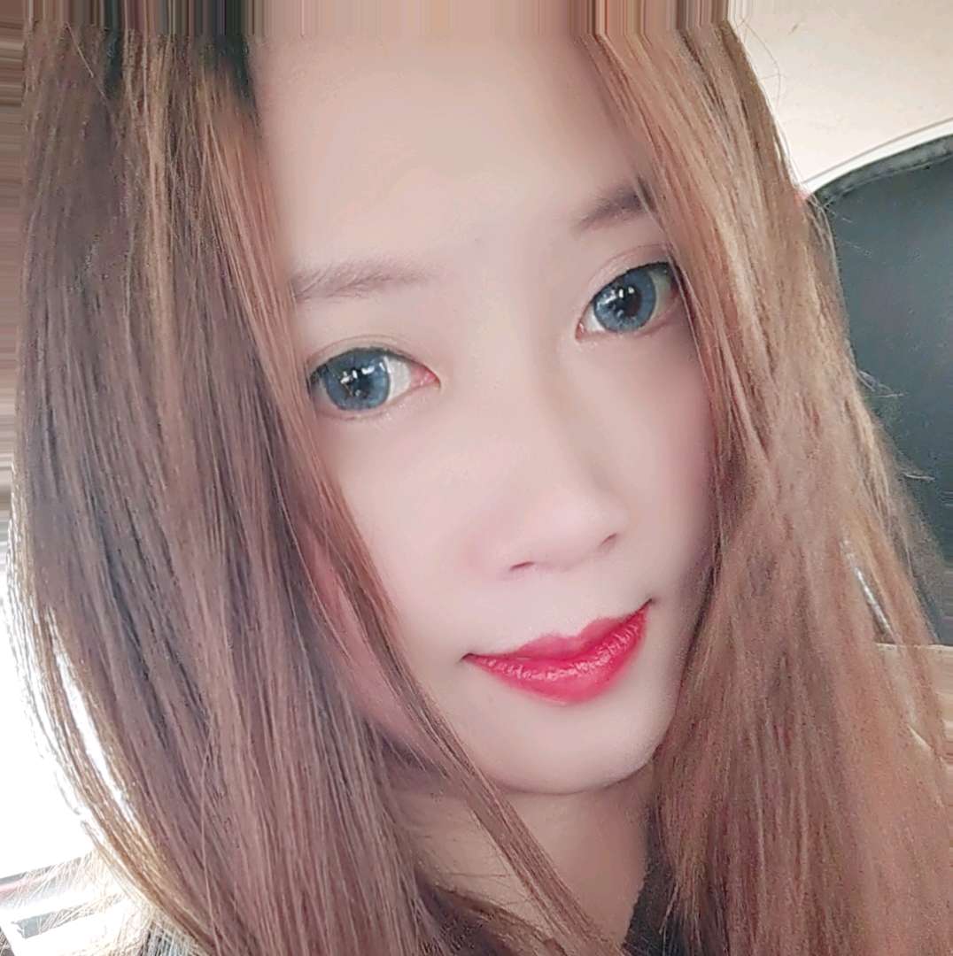 眼睛蹙眉笨笨的照片