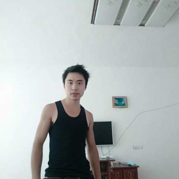 烈酒入喉！的照片