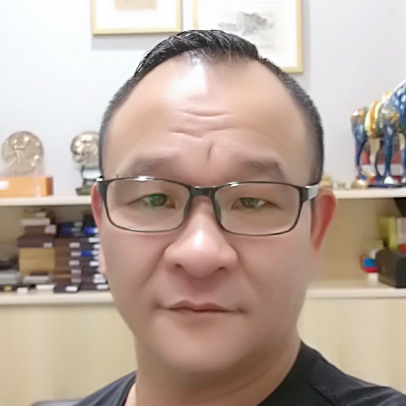 鹏缘飞云的照片