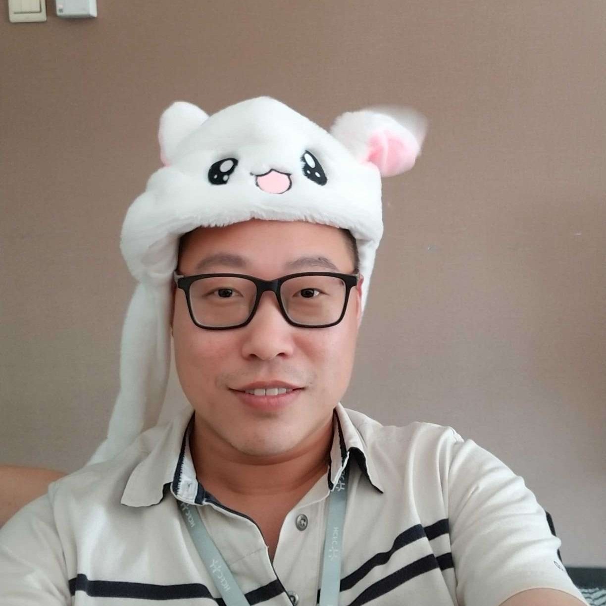 方羽80的照片