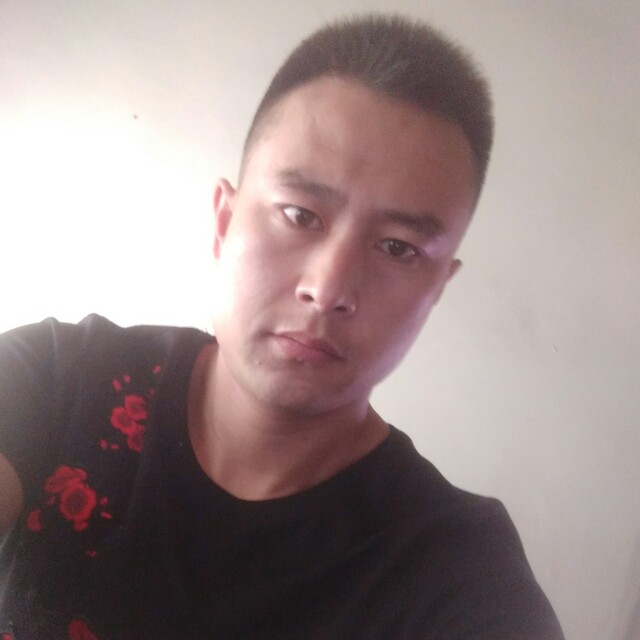 真淳若溪的照片