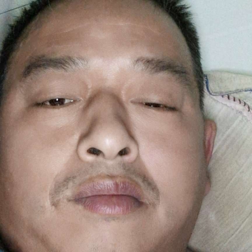 体贴泪了平湖的照片