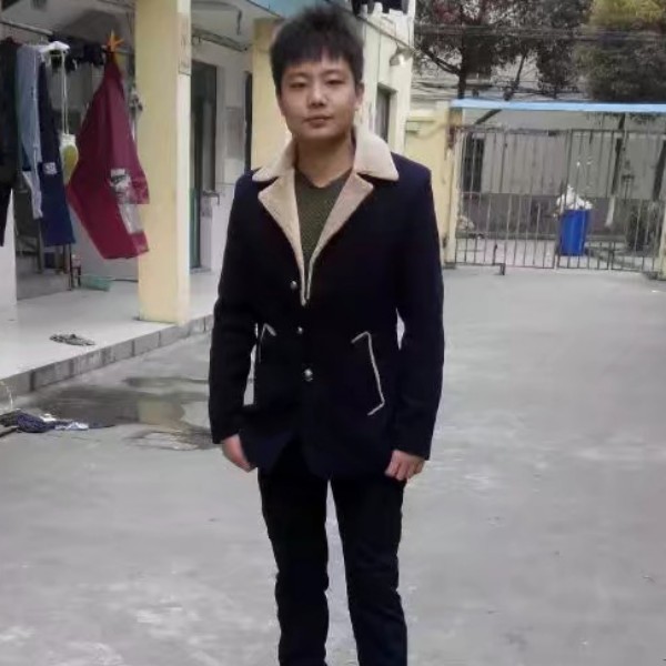 沉默陌颜的照片