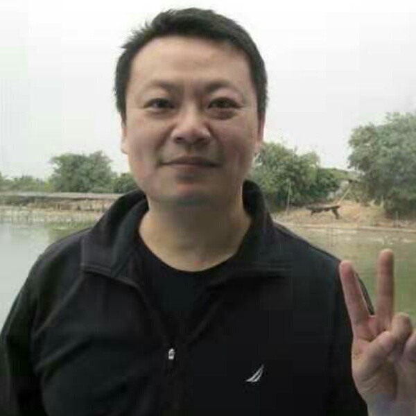 往事阔达的照片