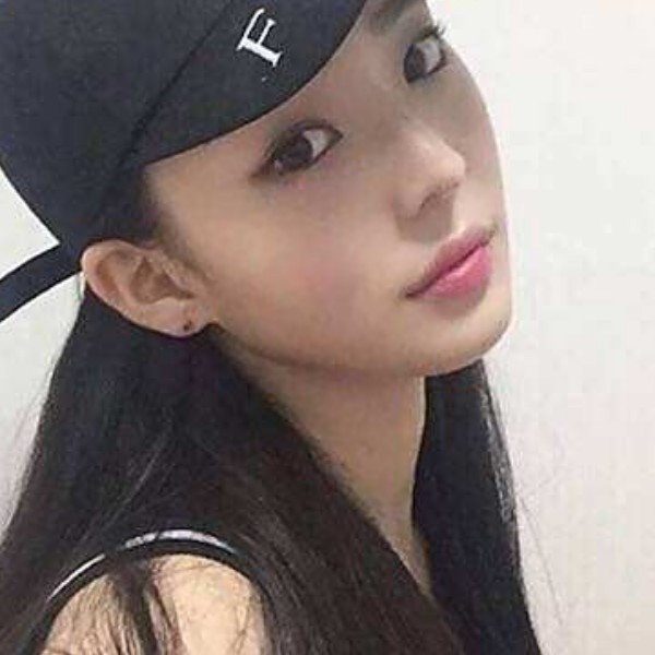 爱笑爱恋如梦的照片