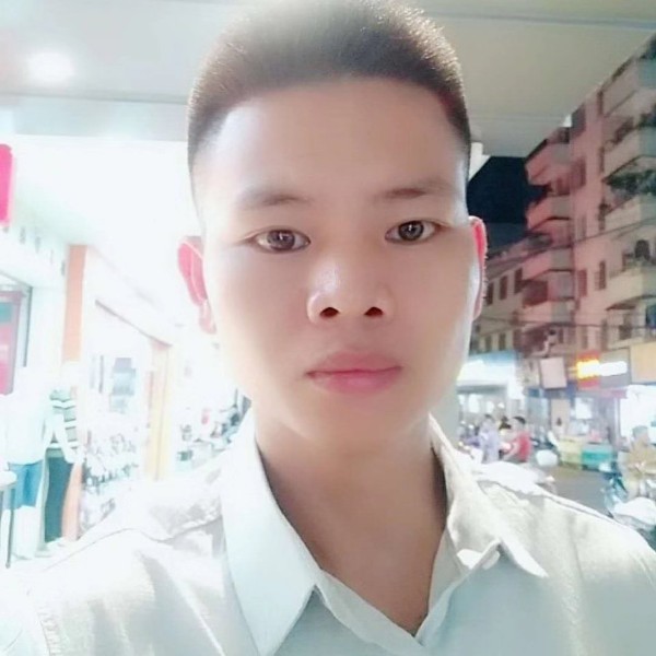 只是一半的照片