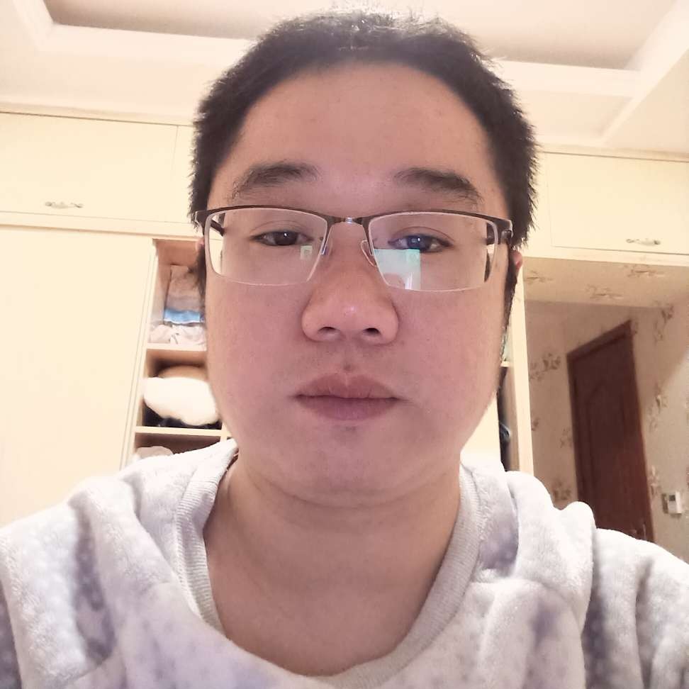 执笔丶写余生的照片